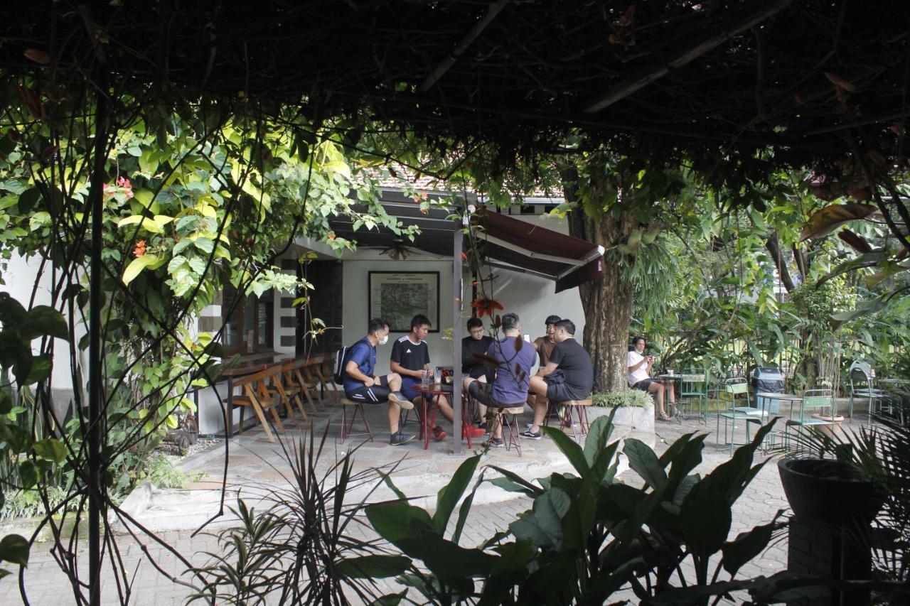 Hotel Bumi Asih Gedung Sate Bandung Ngoại thất bức ảnh