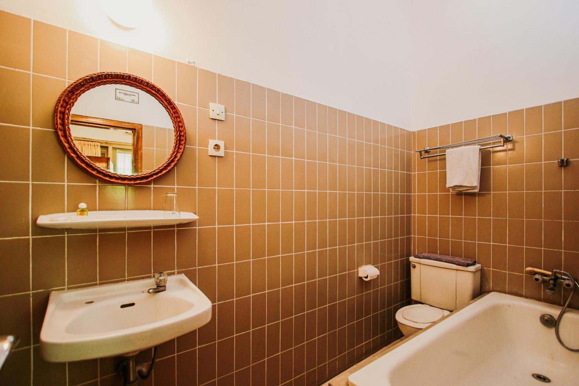 Hotel Bumi Asih Gedung Sate Bandung Ngoại thất bức ảnh