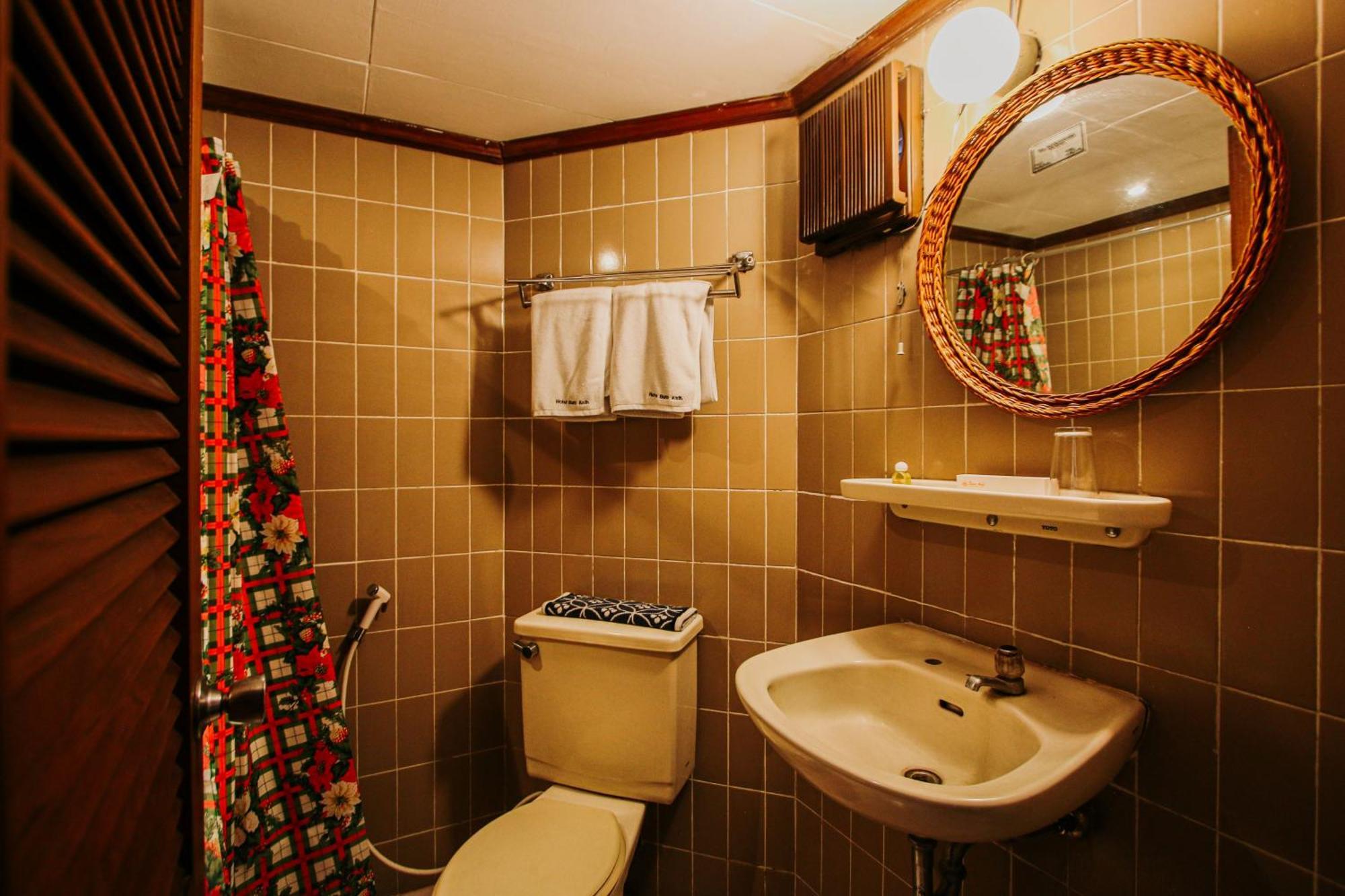 Hotel Bumi Asih Gedung Sate Bandung Ngoại thất bức ảnh