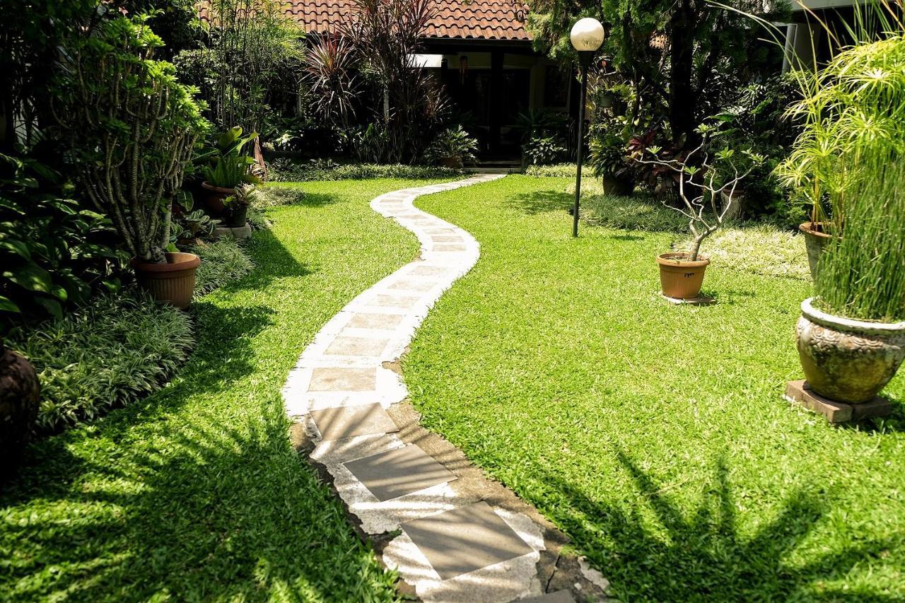 Hotel Bumi Asih Gedung Sate Bandung Ngoại thất bức ảnh